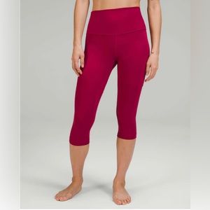 LULULEMON ALIGN CROP 21” IN POMEGRANATE